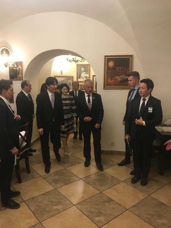 Hotelik Polonia Lowicz Luaran gambar
